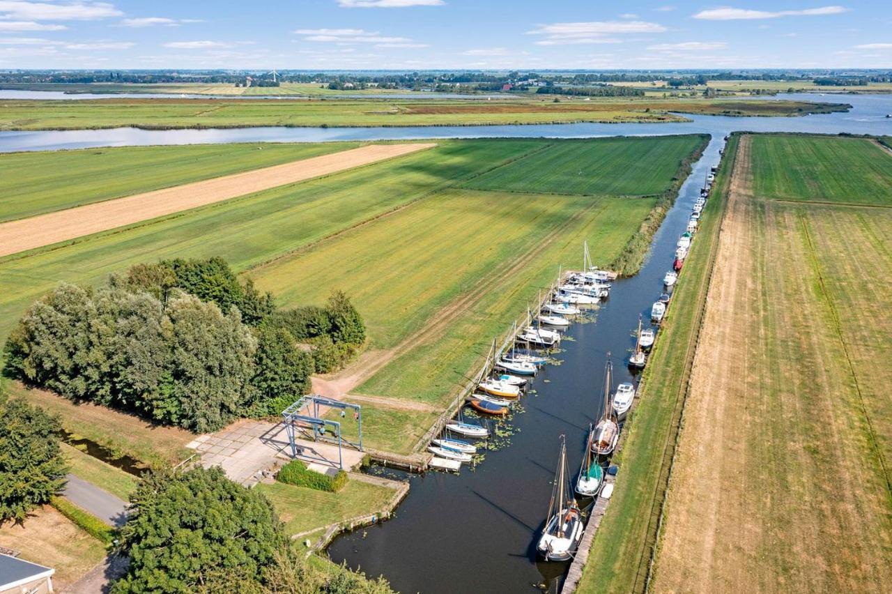 Luxe Safaritent Aan Het Water - Recreatiepark De Uilenburg Luxury tent Hommerts